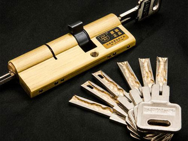 禅城24小时上门开锁公司