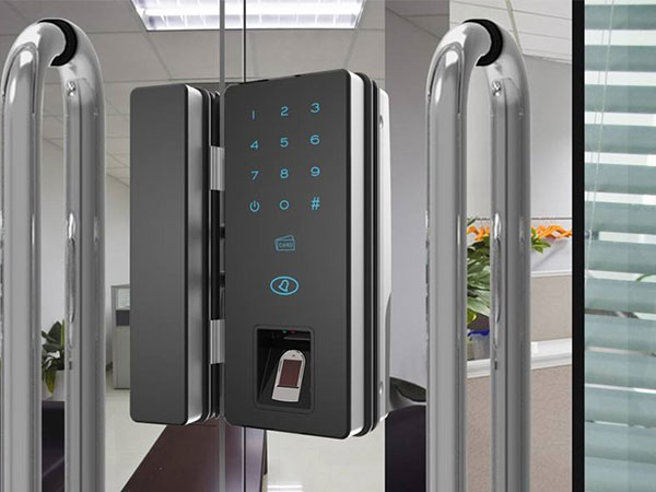 禅城24小时上门开锁公司