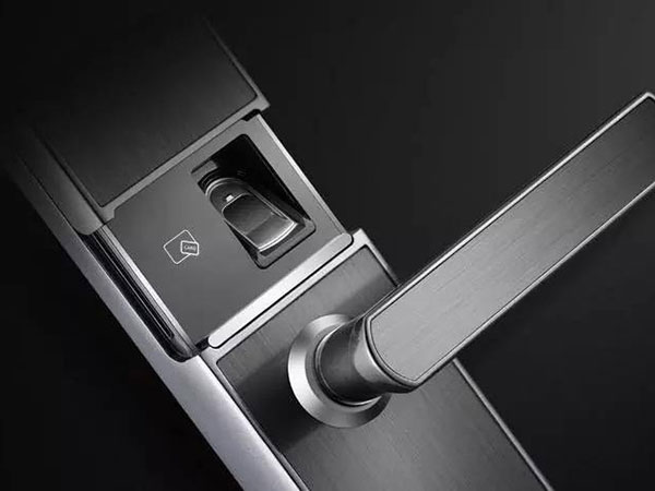 禅城24小时上门开锁公司